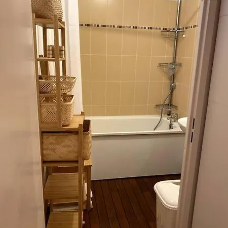 Lejlighed Charming Flat With Easy Access To Paris Valenton